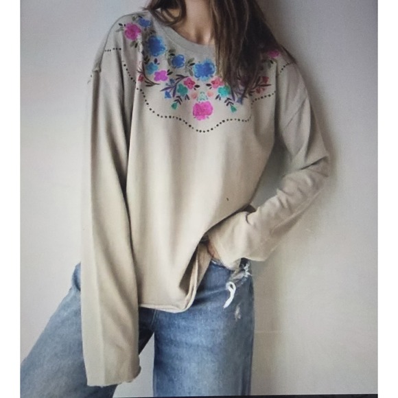 Natural Life Crewneck Sweater Womens Medium Gray Floral Pullover Cozy Roll Hem - Picture 1 of 6